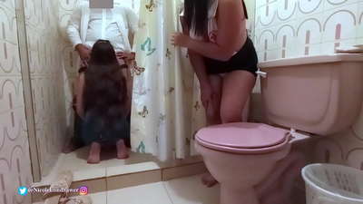 Perawat menemukan pasien sialan dokter di kamar mandi rumah sakit / BAGIAN 1 / NicoleLondrawer / Chiquicandy